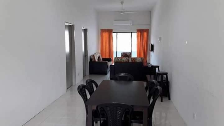 Homestay Lot 10 Pangkor Pekan Pangkor Esterno foto