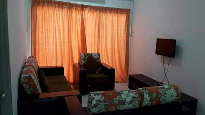 Homestay Lot 10 Pangkor Pekan Pangkor Esterno foto